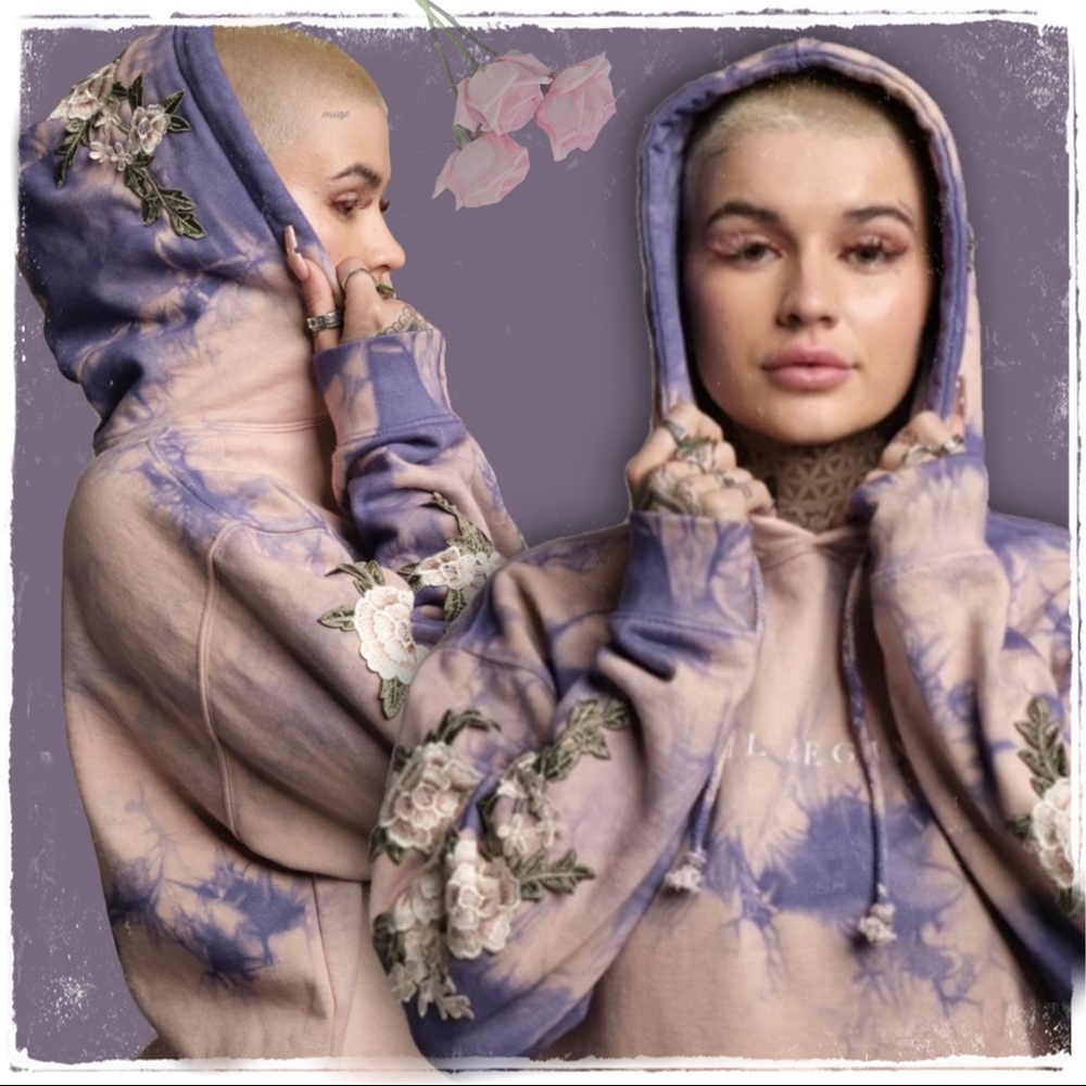 Civil Regime White Rose Hoodie- Lilac sand wash
